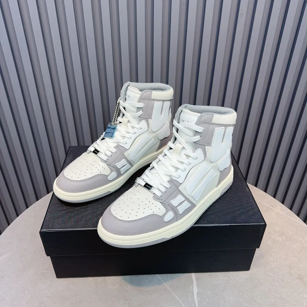 Men's shoes💰620💰 AMIRI AMIRI trendy brand hot sale🔥 Available all year round✅Couples💑 Official website synchronization Imported fabrics 1⃣️ratio 1⃣️Re-engraved, original factory special original sole, 35-45 (38.45. Non-refundable)